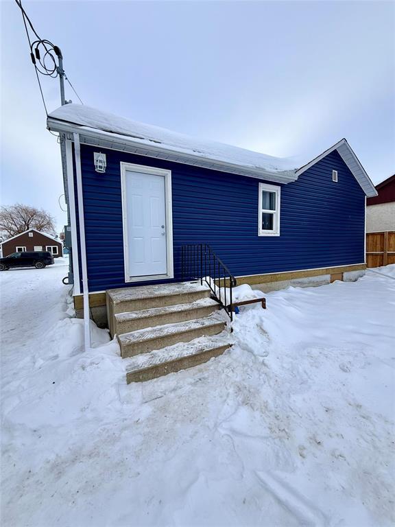444 10th Avenue N, Swan River, Manitoba  R0L 1Z0 - Photo 1 - 202602167