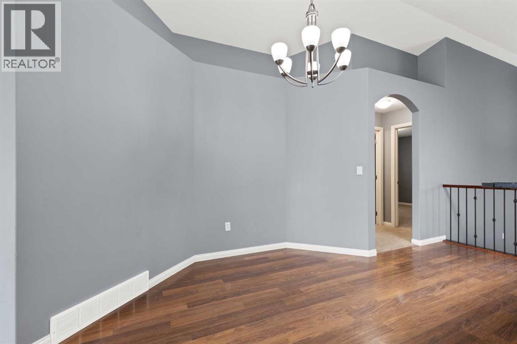 365 Somerset Row Se, Medicine Hat, Alberta  T1B 0H1 - Photo 12 - A2274650