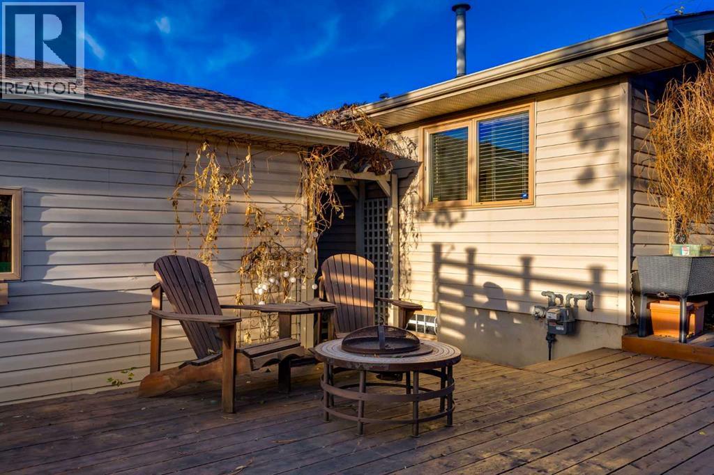 21 Midridge Green Se, Calgary, Alberta  T2X 1C9 - Photo 42 - A2278195