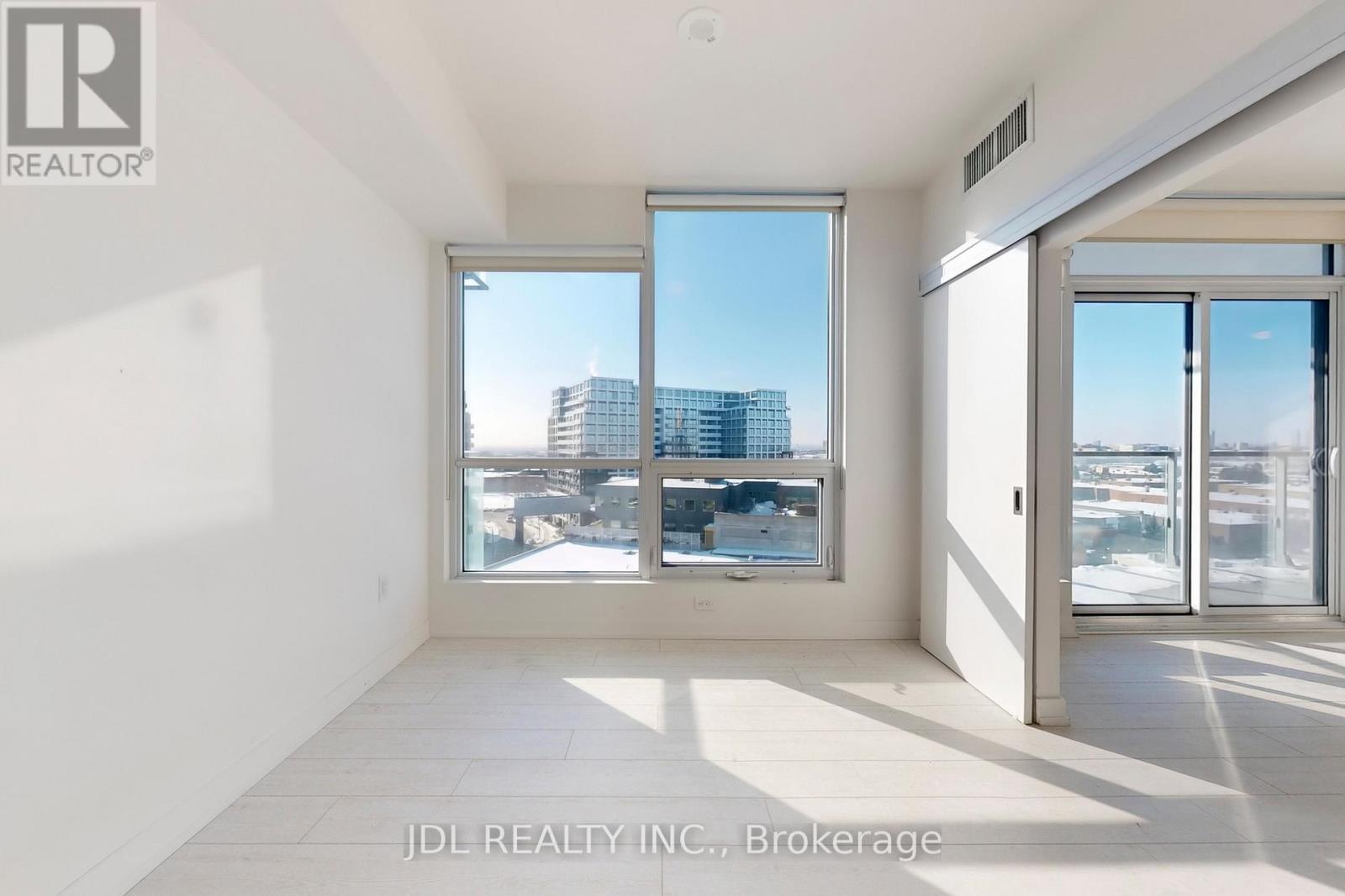 1001 - 10 De Boers Drive, Toronto, Ontario  M3J 0H1 - Photo 14 - W12761940