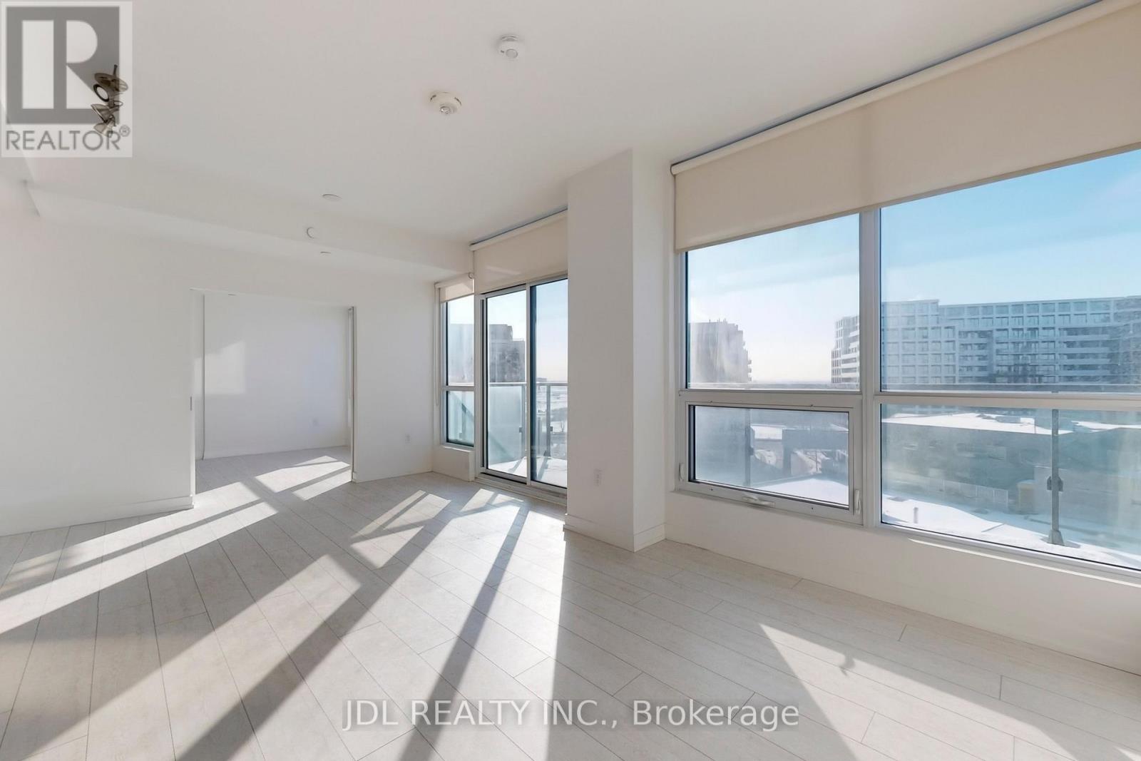 1001 - 10 De Boers Drive, Toronto, Ontario  M3J 0H1 - Photo 6 - W12761940