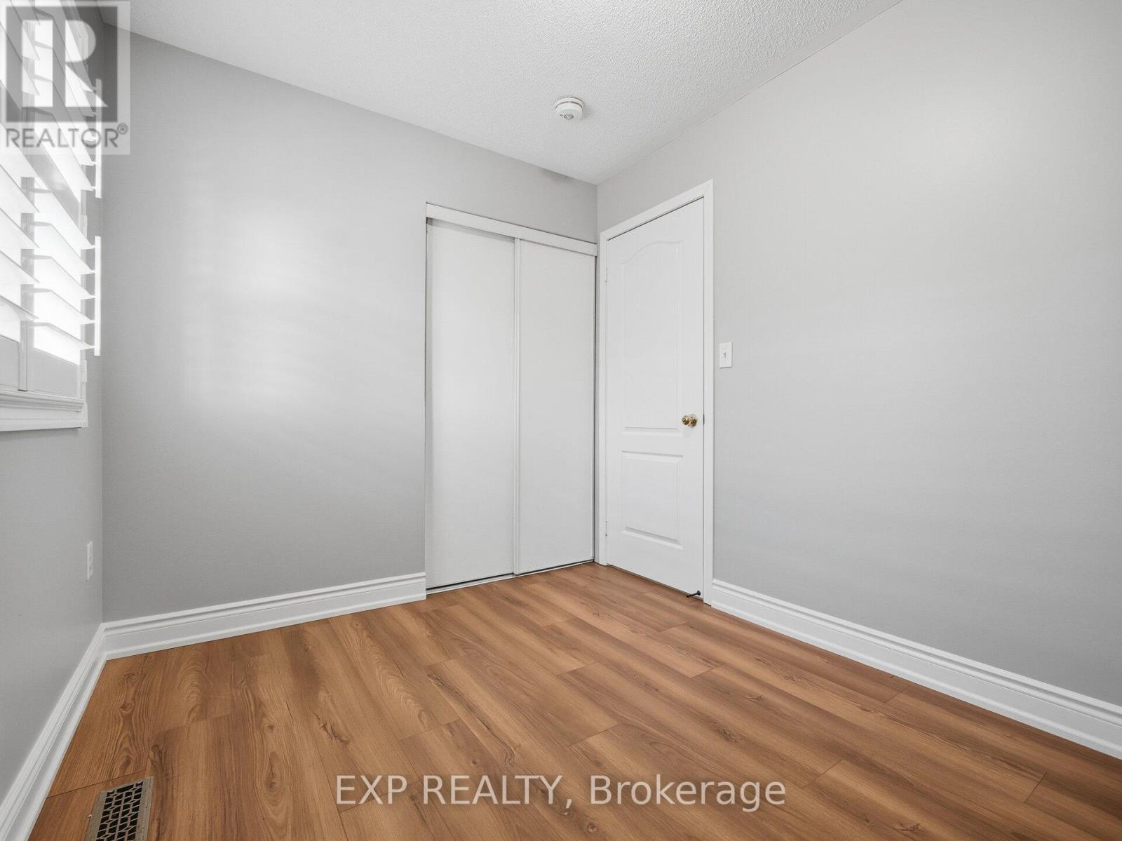 48 Mount Ranier Crescent, Brampton, Ontario  L6R 2K9 - Photo 37 - W12761958