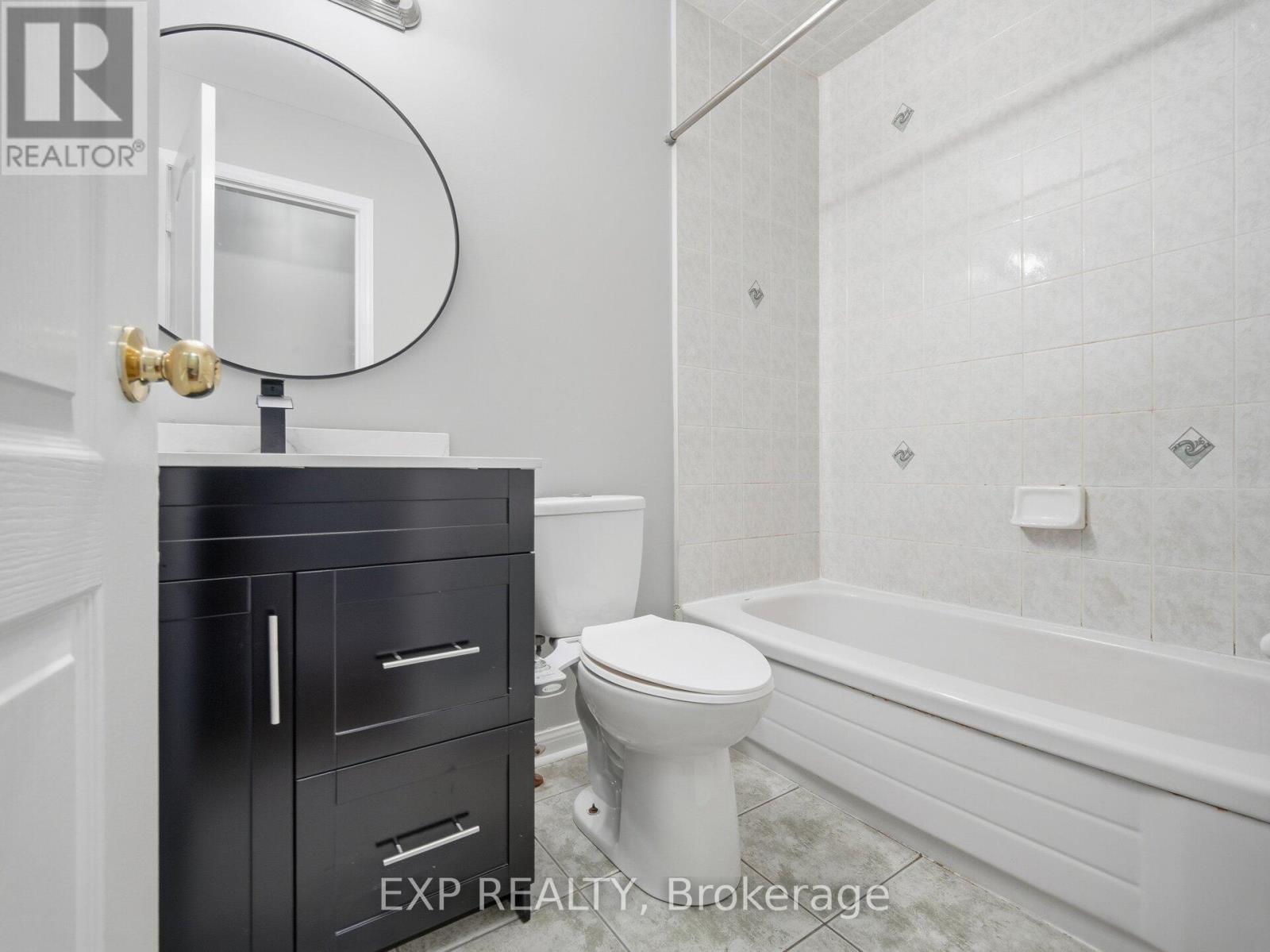 48 Mount Ranier Crescent, Brampton, Ontario  L6R 2K9 - Photo 38 - W12761958