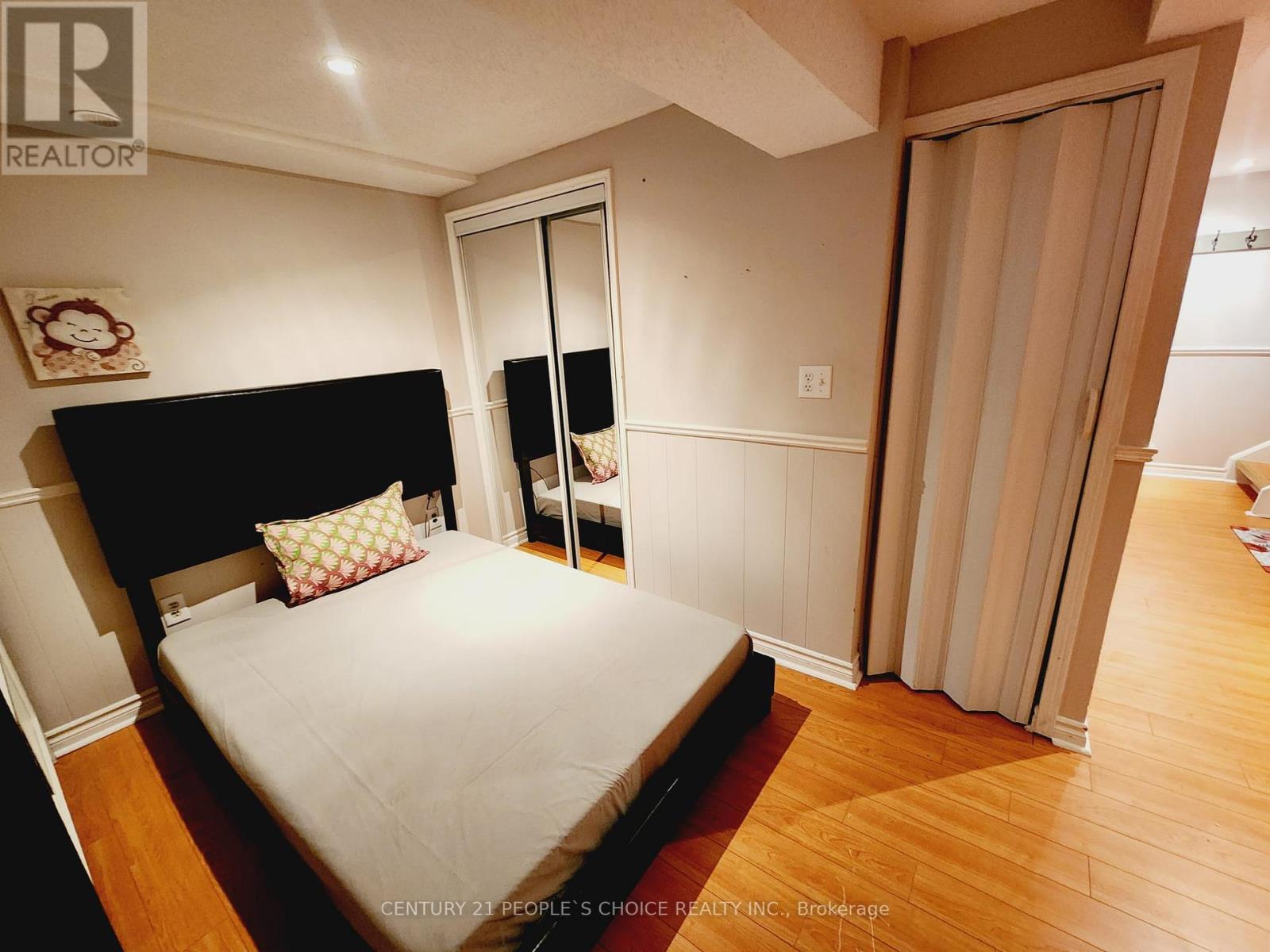 7275 Corrine Crescent, Mississauga, Ontario  L5N 5C3 - Photo 31 - W12761980