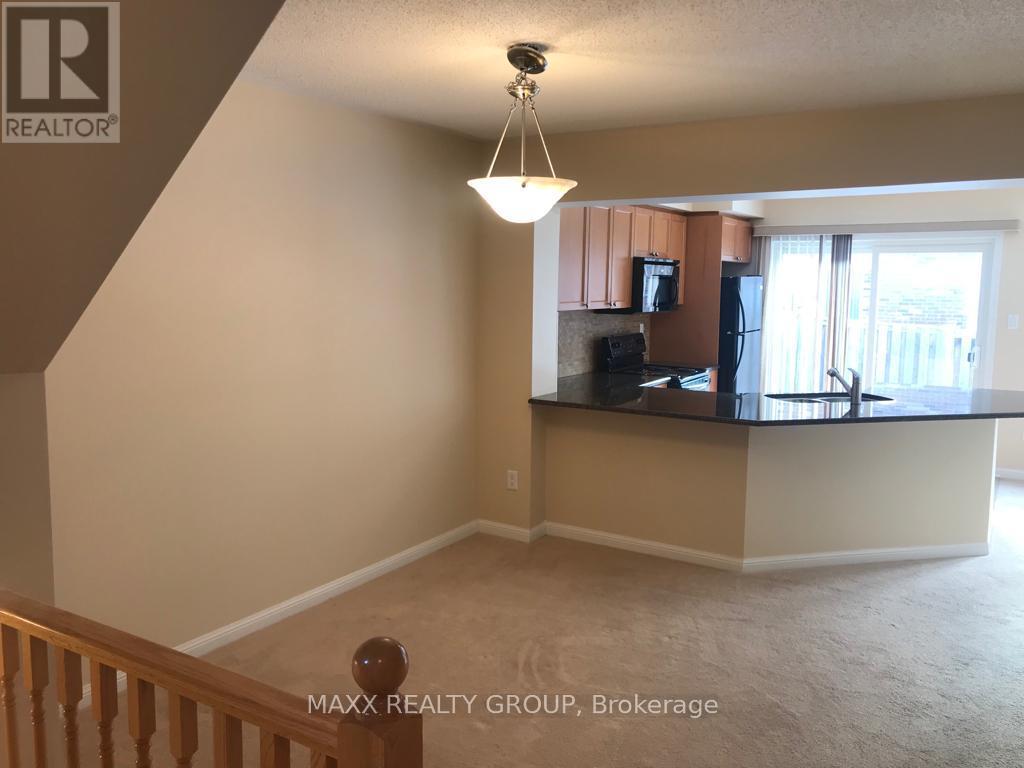 5 Mccandless Crt Court, Milton, Ontario  L9T 2C4 - Photo 4 - W12762016