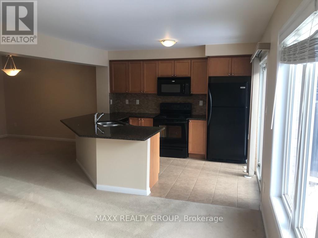 5 Mccandless Crt Court, Milton, Ontario  L9T 2C4 - Photo 5 - W12762016