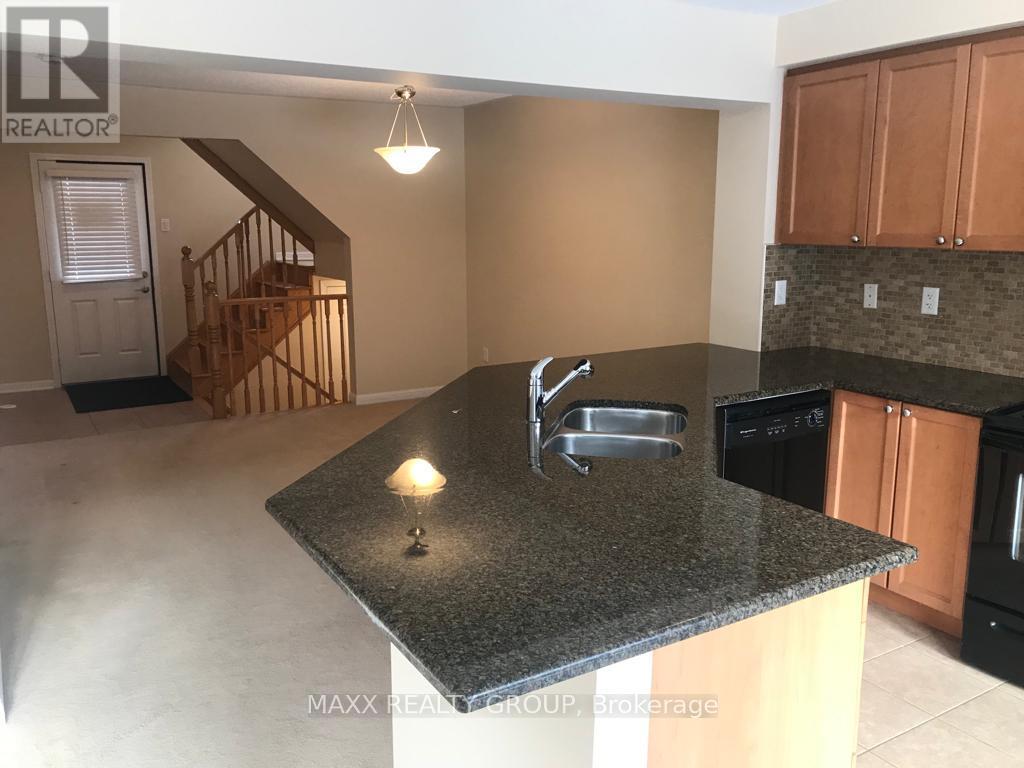 5 Mccandless Crt Court, Milton, Ontario  L9T 2C4 - Photo 6 - W12762016