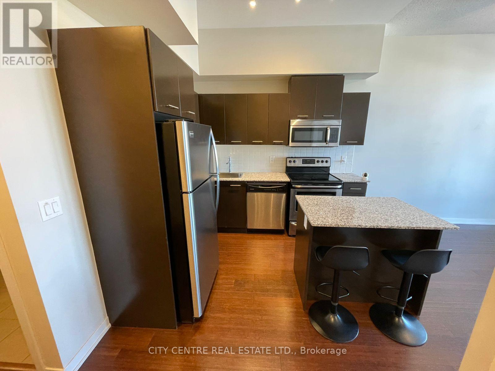 401 - 365 Prince Of Wales Drive, Mississauga, Ontario  L5B 0G6 - Photo 4 - W12762018