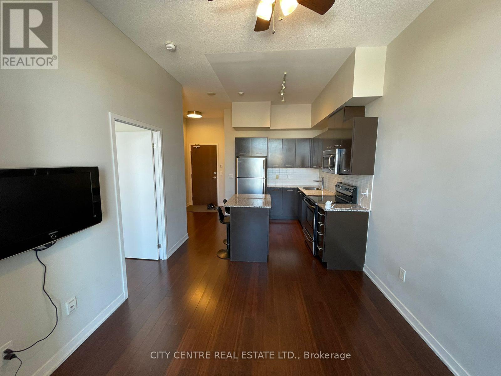 401 - 365 Prince Of Wales Drive, Mississauga, Ontario  L5B 0G6 - Photo 5 - W12762018