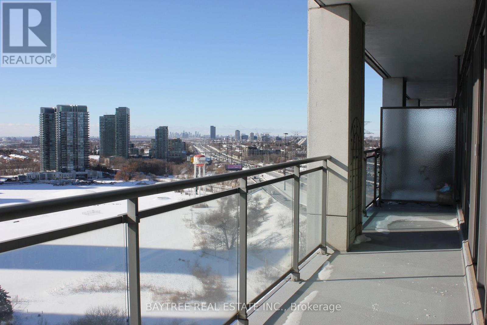 2108 - 2121 Lake Shore Boulevard W, Toronto, Ontario  M8V 4E9 - Photo 21 - W12762034