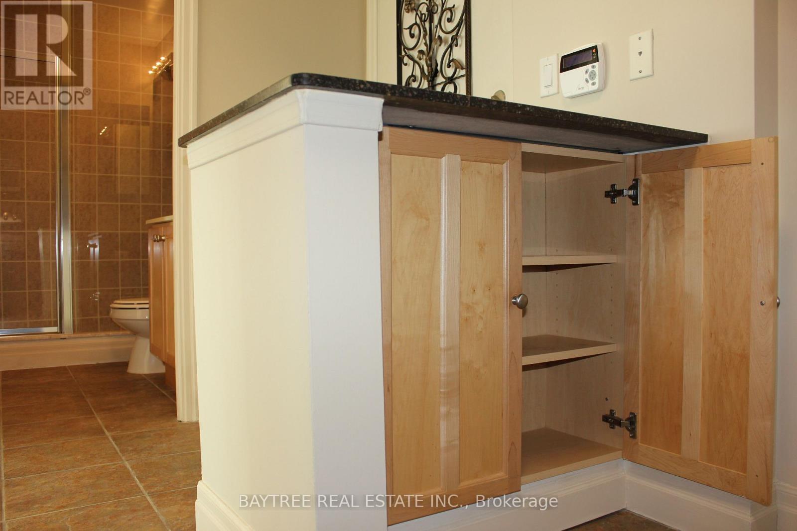 2108 - 2121 Lake Shore Boulevard W, Toronto, Ontario  M8V 4E9 - Photo 6 - W12762034