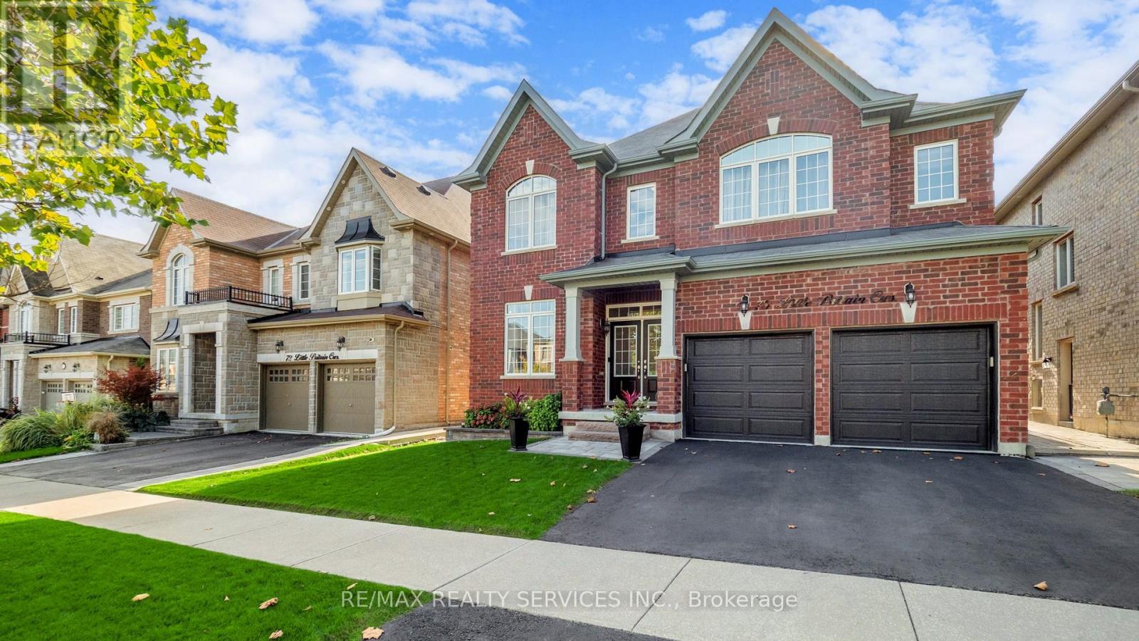 70 Little Britain Crescent, Brampton, Ontario  L6Y 6A8 - Photo 3 - W12762048