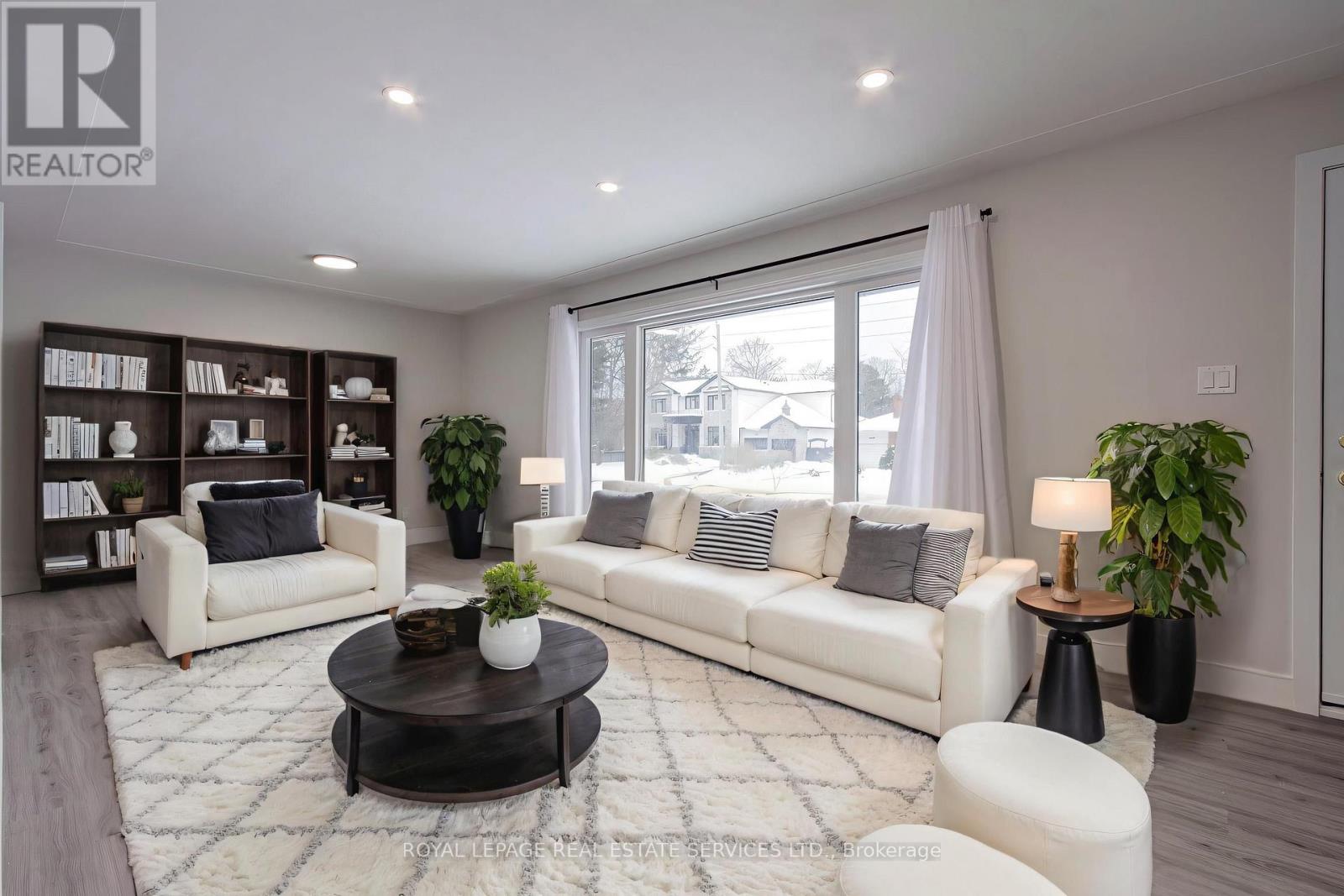 1321 Duncan Road, Oakville, Ontario  L6J 2P9 - Photo 6 - W12762052