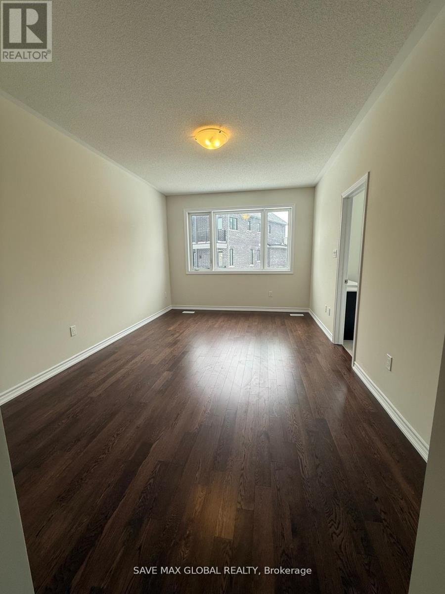 18 Lipscott Drive, Caledon, Ontario  L7C 4J7 - Photo 11 - W12762076