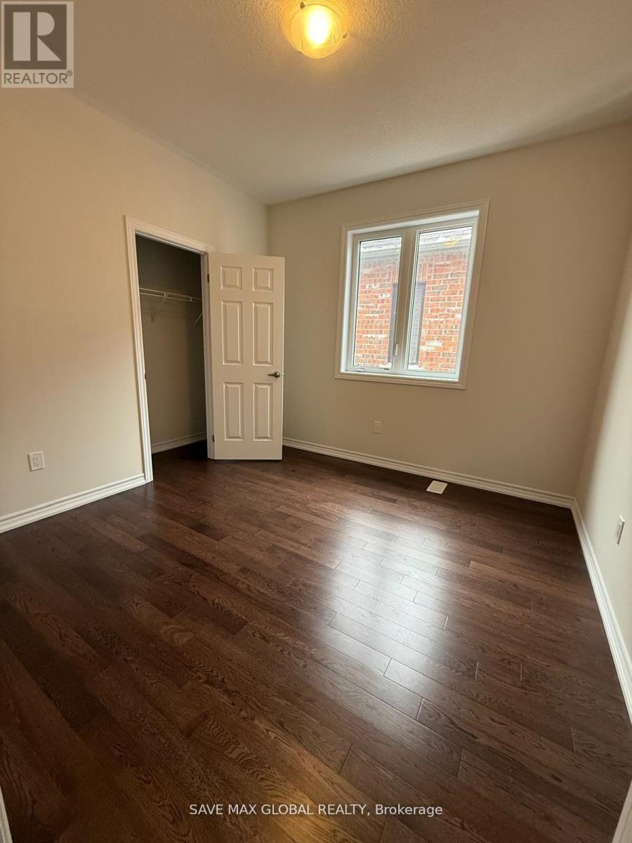 18 Lipscott Drive, Caledon, Ontario  L7C 4J7 - Photo 13 - W12762076