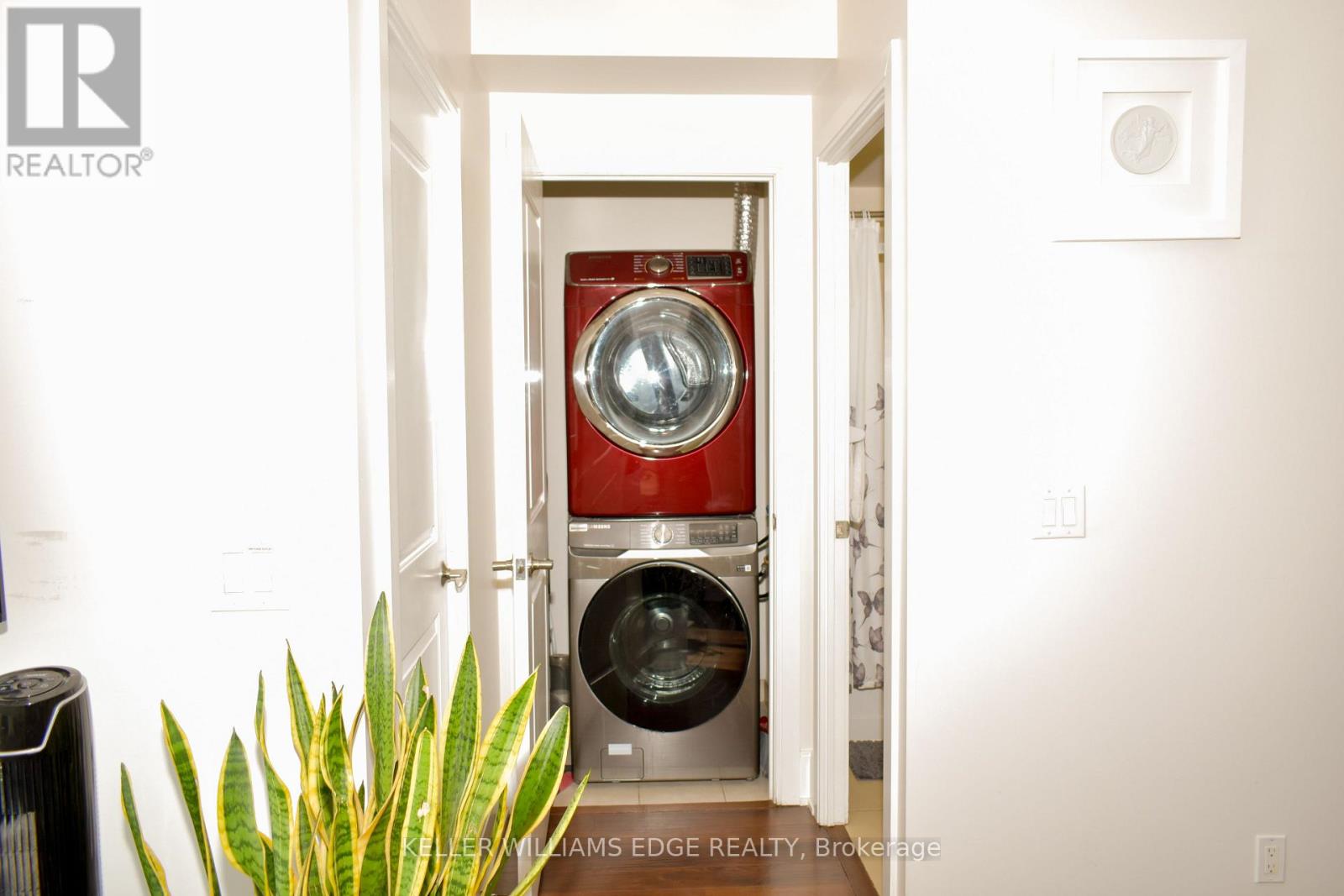 2001 - 330 Burnhamthorpe Road W, Mississauga, Ontario  L5B 0E1 - Photo 17 - W12762100