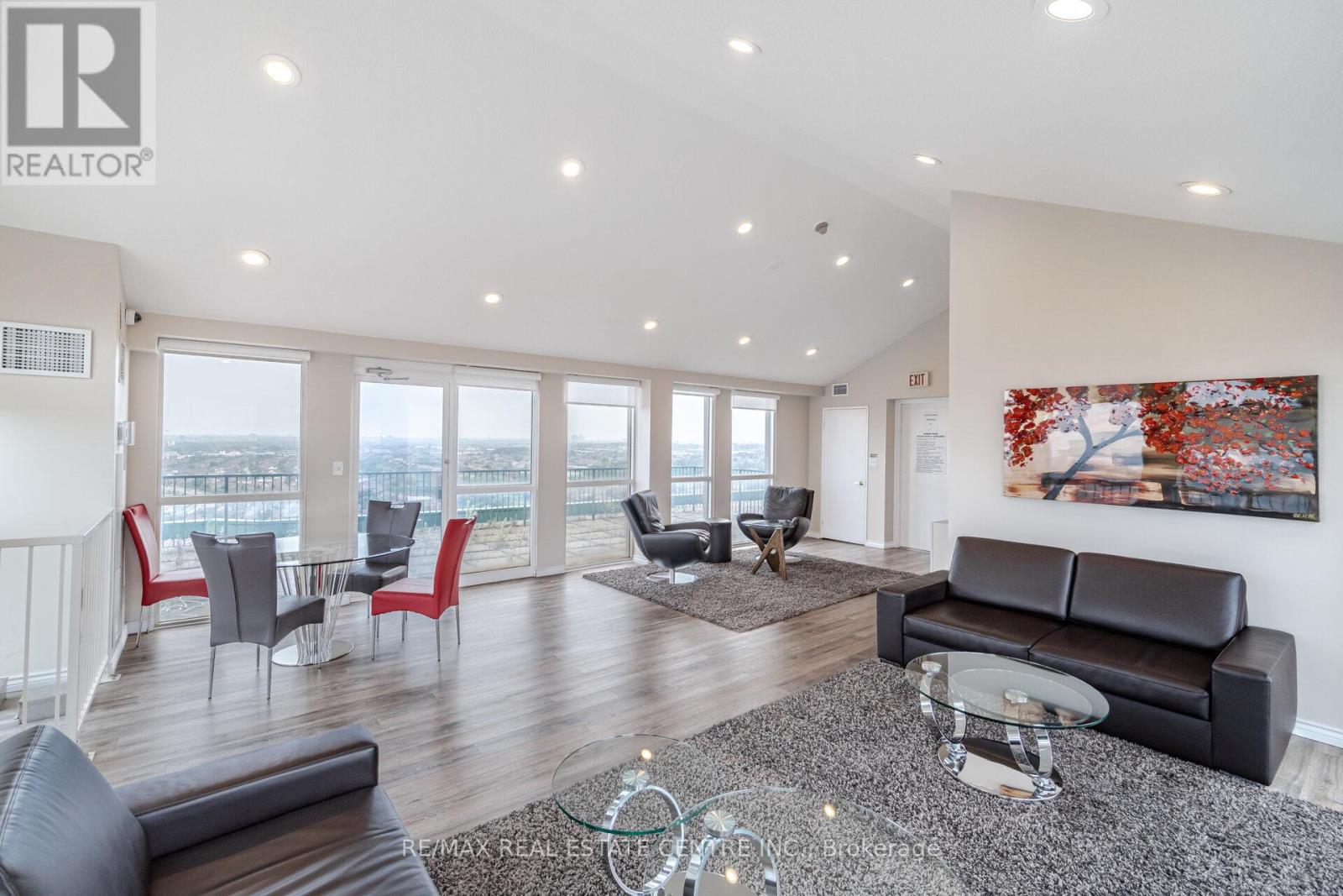 409 - 155 Hillcrest Avenue, Mississauga, Ontario  L5B 3Z2 - Photo 29 - W12762102