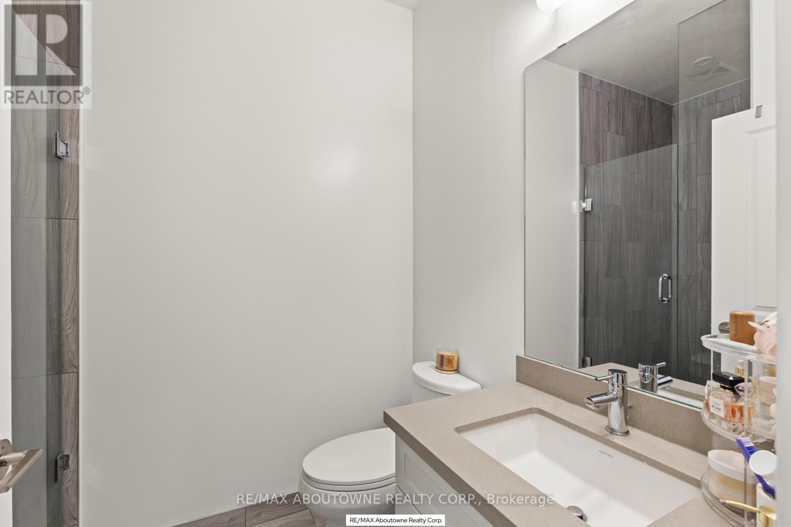 307 - 2007 James Street, Burlington, Ontario  L7R 0G7 - Photo 19 - W12762126