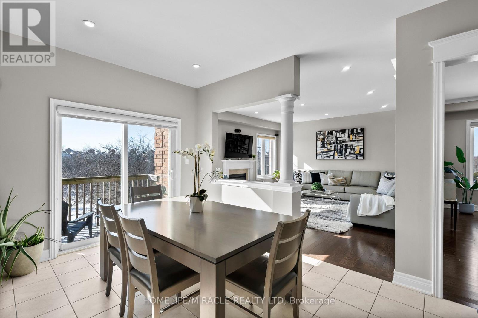 8 Everlasting Court, Brampton, Ontario  M9N 3X5 - Photo 11 - W12762144