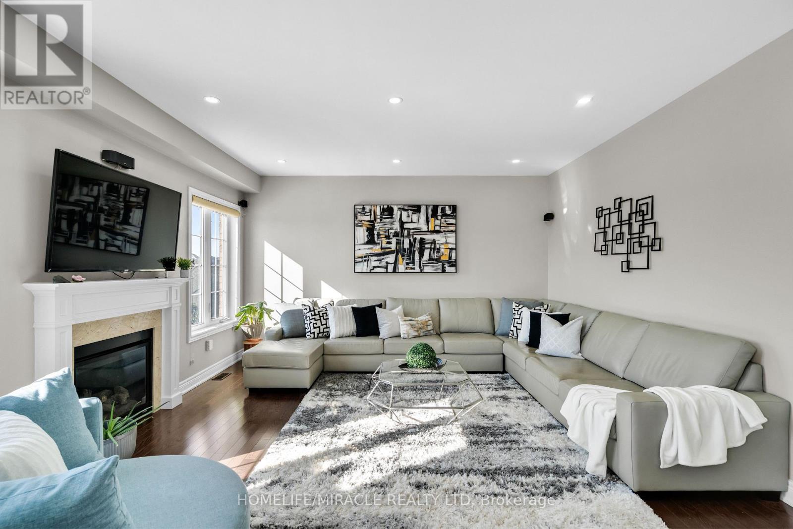 8 Everlasting Court, Brampton, Ontario  M9N 3X5 - Photo 13 - W12762144