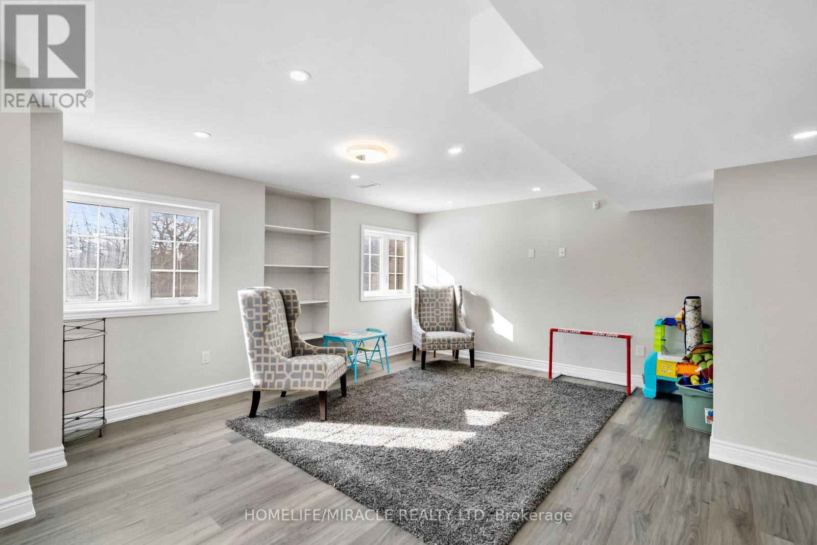 8 Everlasting Court, Brampton, Ontario  M9N 3X5 - Photo 37 - W12762144