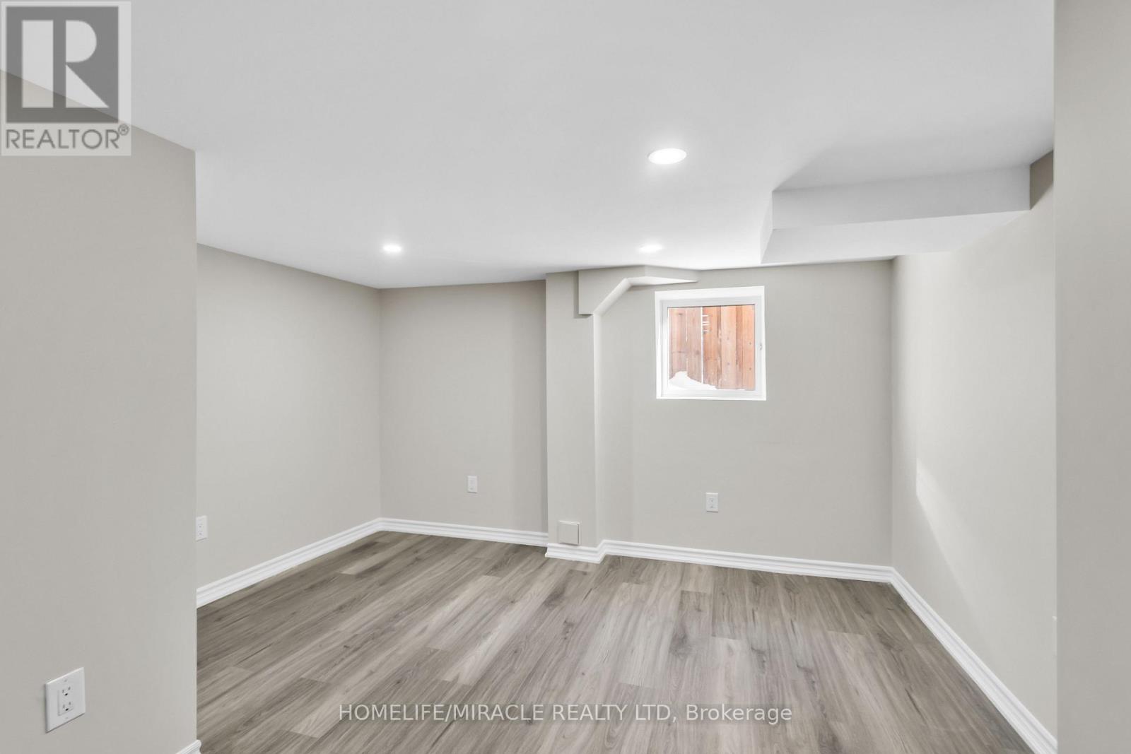 8 Everlasting Court, Brampton, Ontario  M9N 3X5 - Photo 42 - W12762144