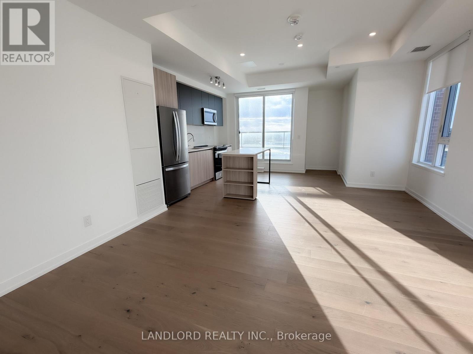 608 - 3100 KEELE STREET, Toronto, Ontario