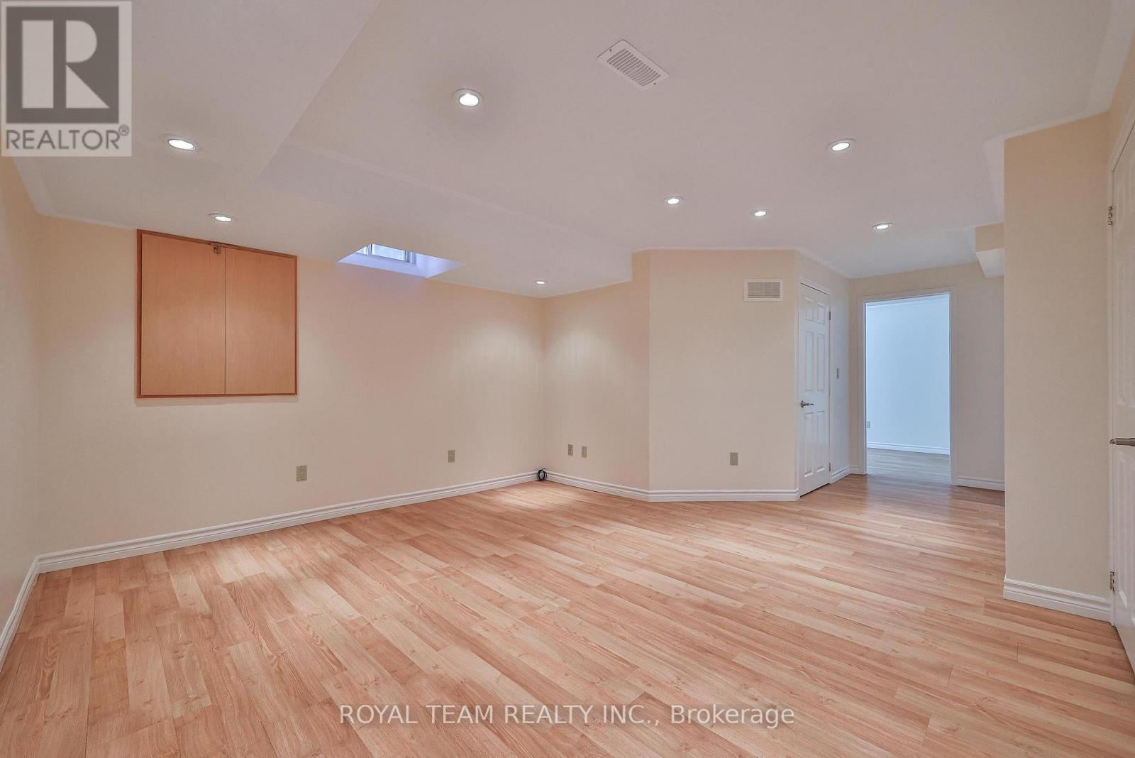 2439 Hollybrook Drive, Oakville, Ontario  L6M 4S8 - Photo 32 - W12762174