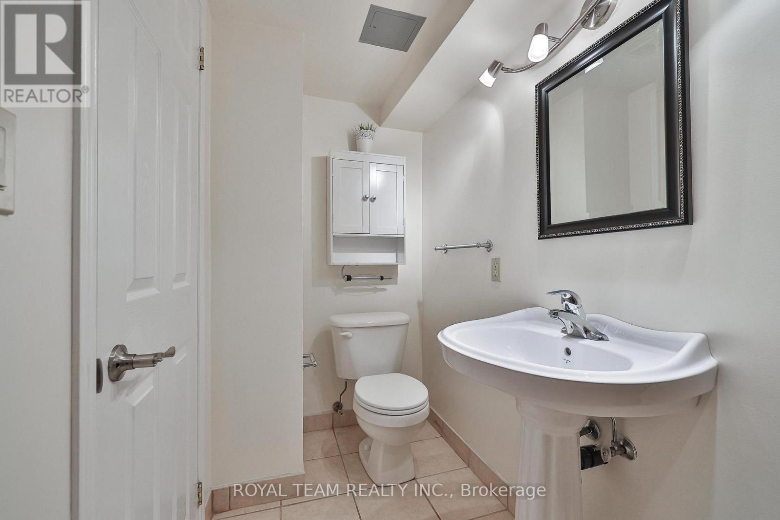 2439 Hollybrook Drive, Oakville, Ontario  L6M 4S8 - Photo 34 - W12762174