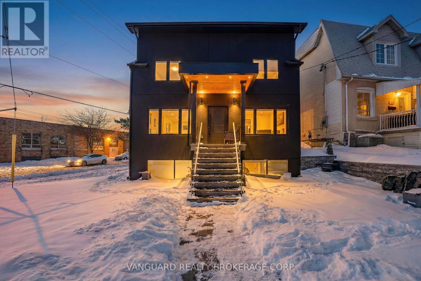 410 Maybank Avenue, Toronto, Ontario  M6N 3S8 - Photo 11 - W12762196