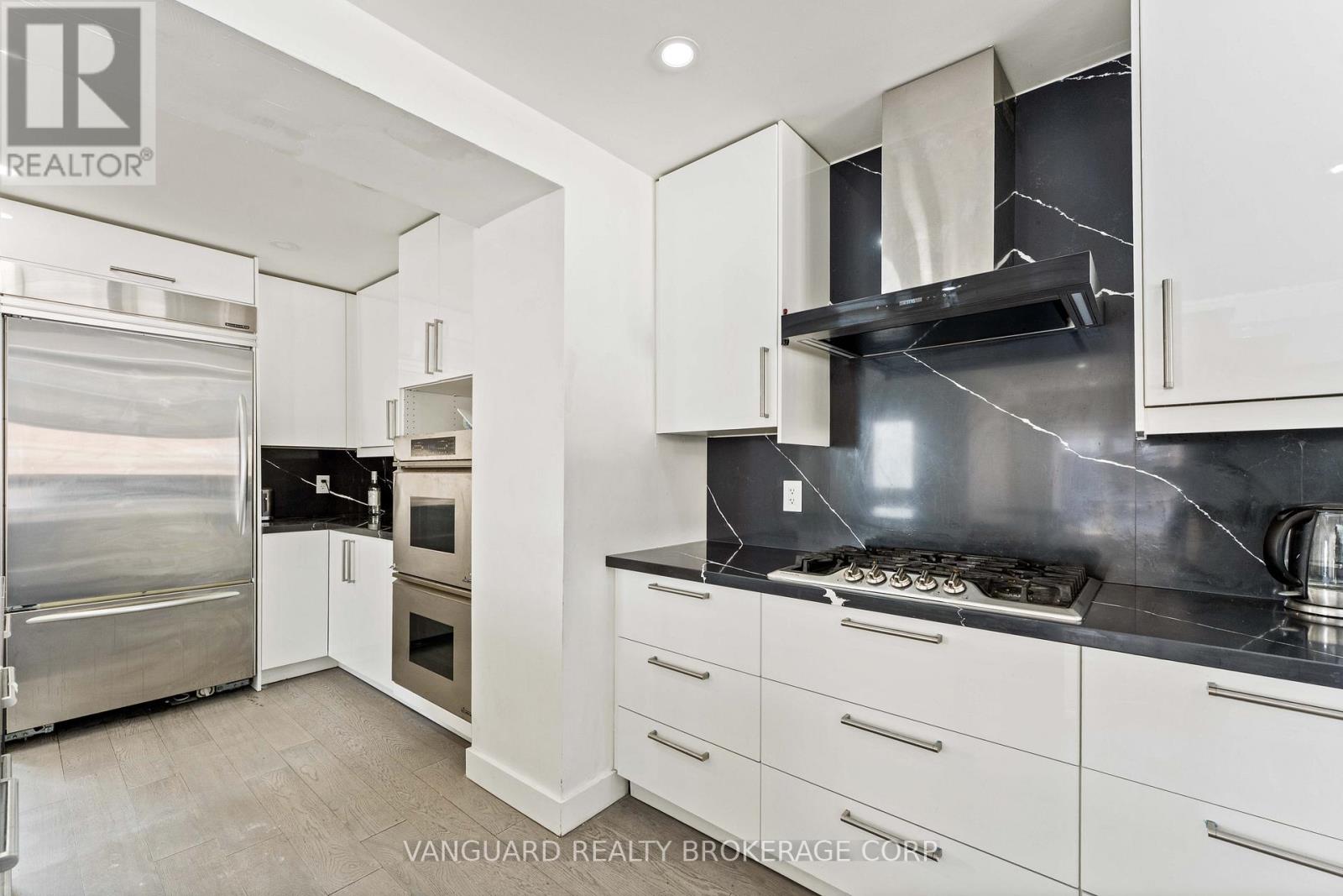 410 Maybank Avenue, Toronto, Ontario  M6N 3S8 - Photo 31 - W12762196