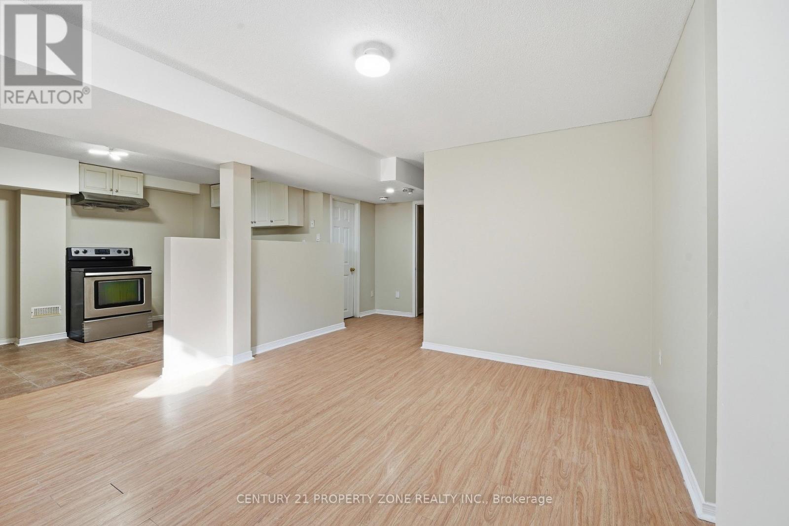 Bsmt - 50 Commodore Drive, Brampton, Ontario  L6X 0S7 - Photo 4 - W12762254