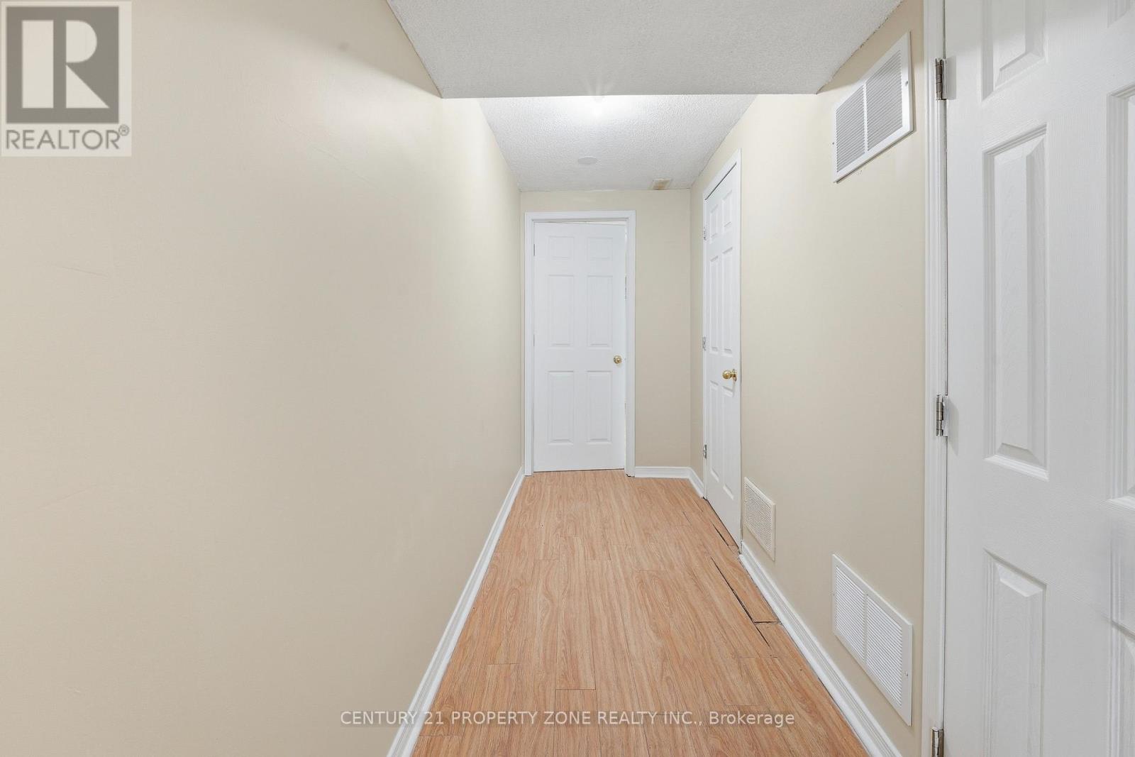 Bsmt - 50 Commodore Drive, Brampton, Ontario  L6X 0S7 - Photo 8 - W12762254