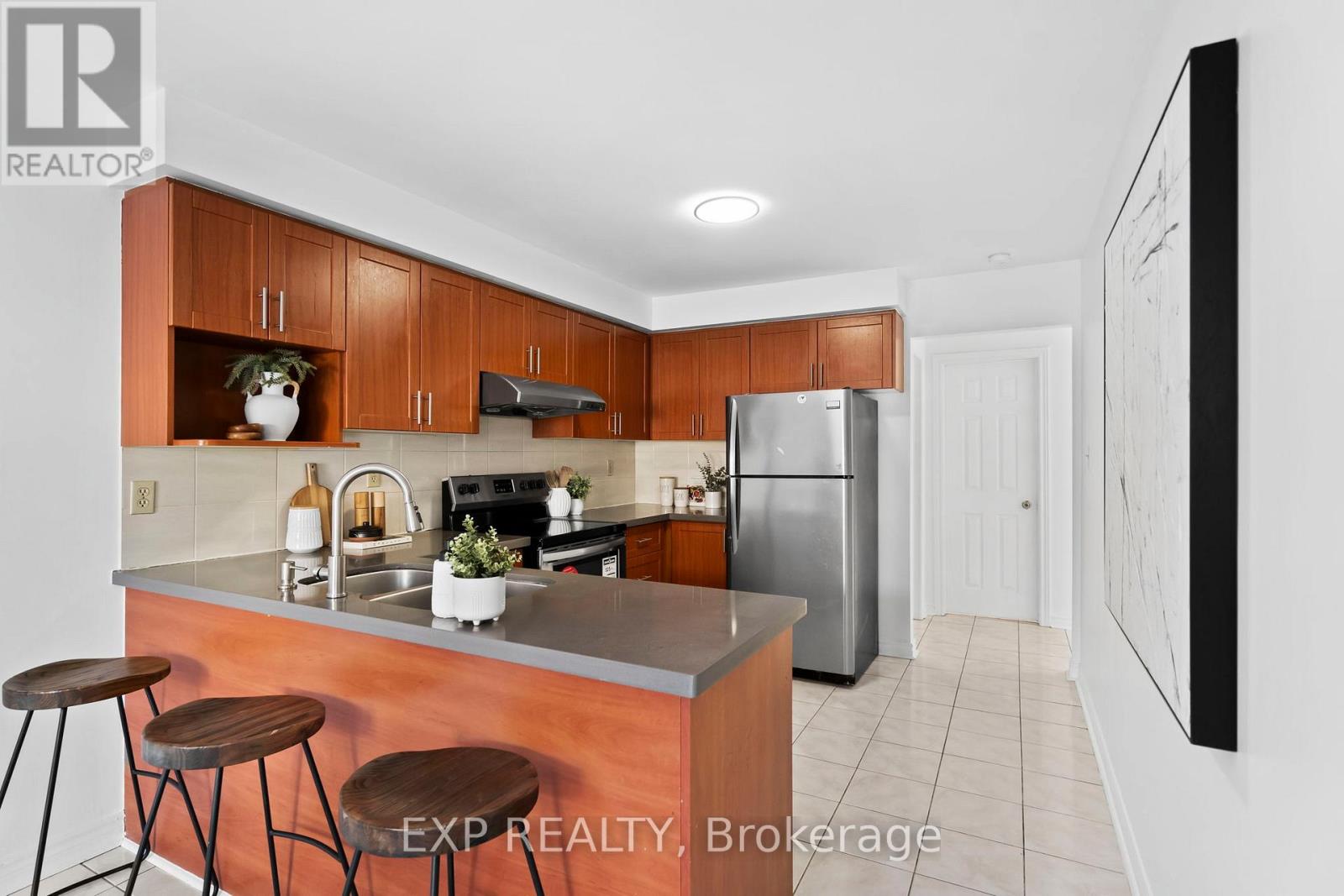 5029 Willowood Drive, Mississauga, Ontario  L5R 3R5 - Photo 16 - W12762264