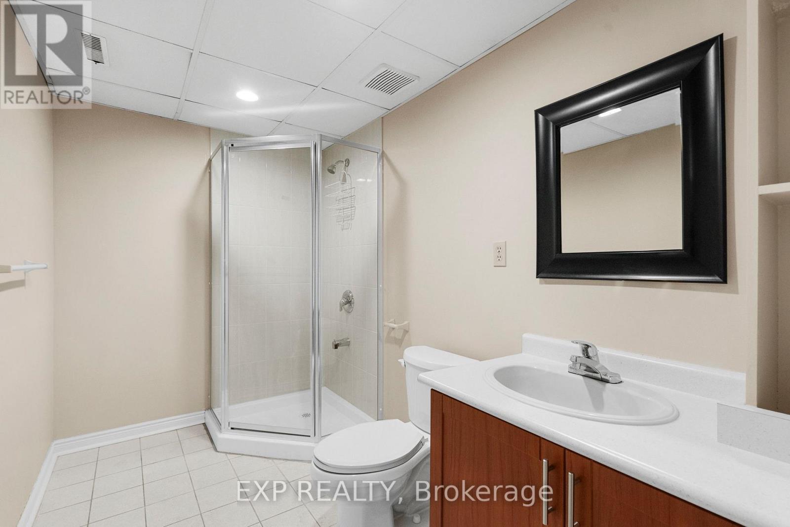 5029 Willowood Drive, Mississauga, Ontario  L5R 3R5 - Photo 37 - W12762264