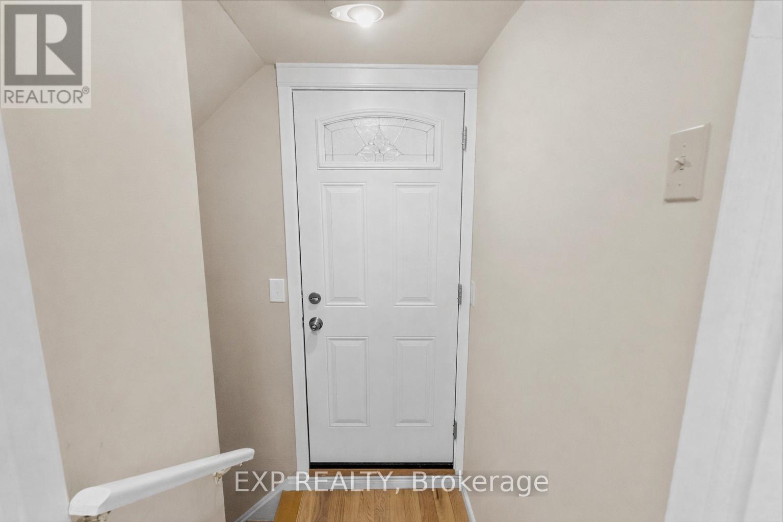 5029 Willowood Drive, Mississauga, Ontario  L5R 3R5 - Photo 43 - W12762264