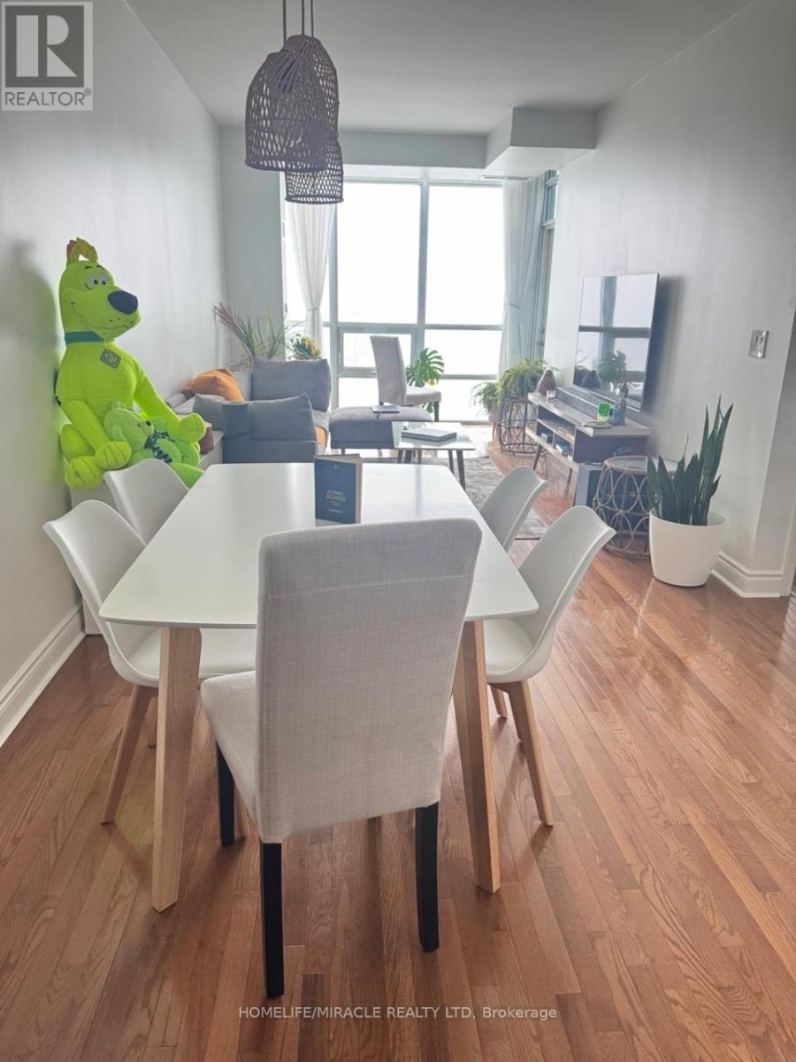 1509 - 1900 Lakeshore Boulevard W, Toronto, Ontario  M6S 1A4 - Photo 2 - W12762336