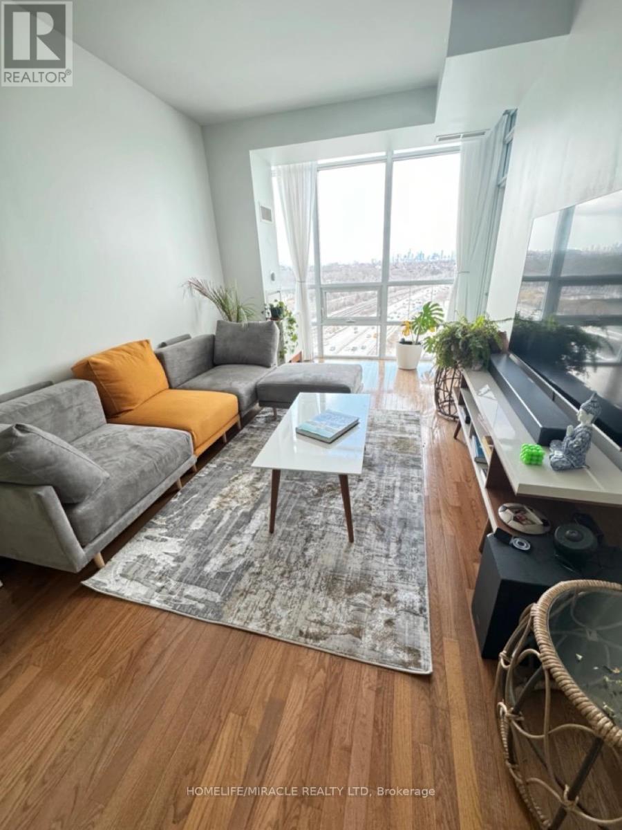 1509 - 1900 Lakeshore Boulevard W, Toronto, Ontario  M6S 1A4 - Photo 3 - W12762336