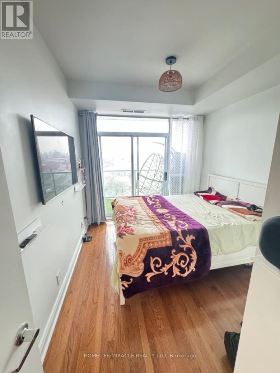 1509 - 1900 Lakeshore Boulevard W, Toronto, Ontario  M6S 1A4 - Photo 8 - W12762336