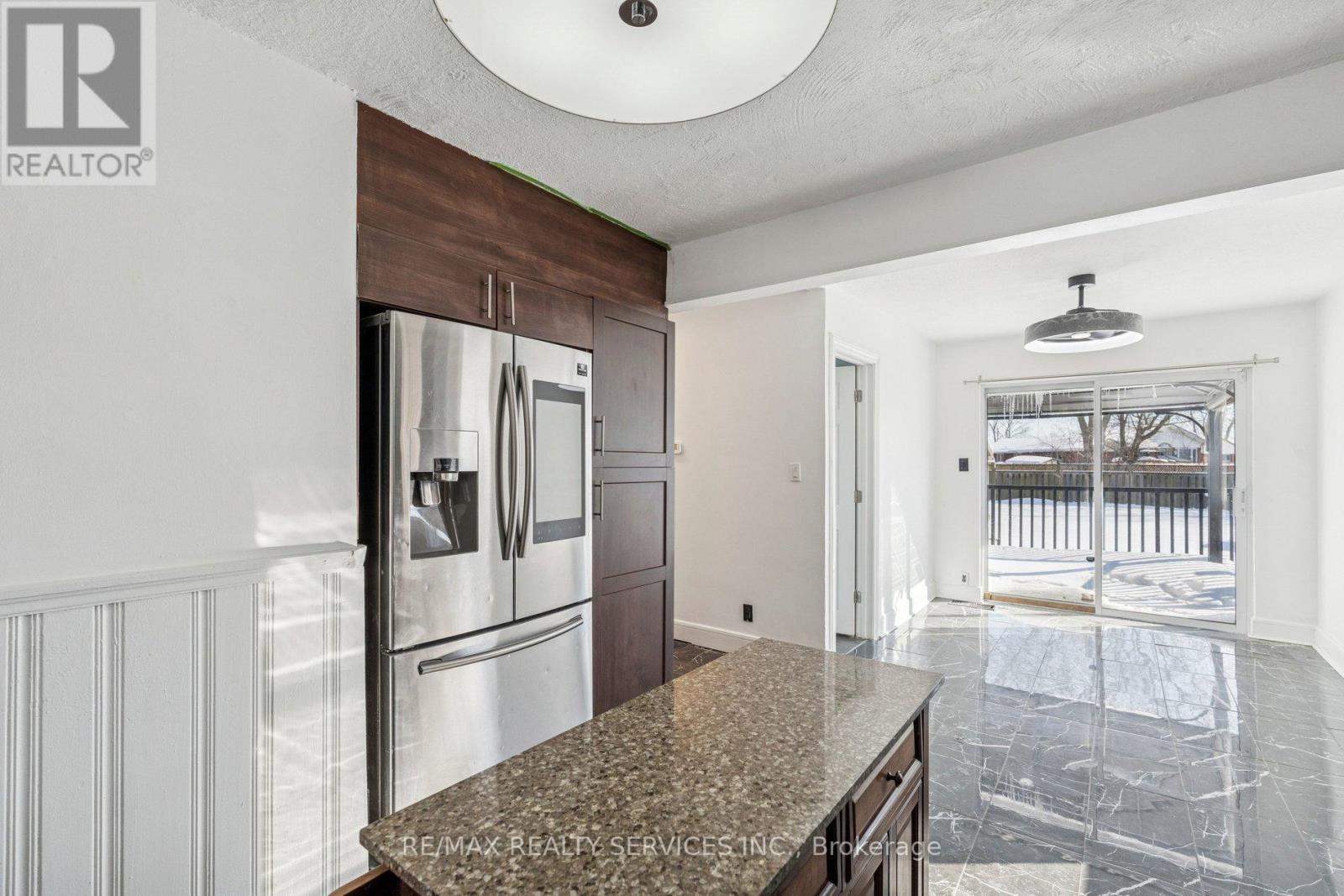 4120 Wellington Street, Niagara Falls, Ontario  L2G 6L7 - Photo 10 - X12761990