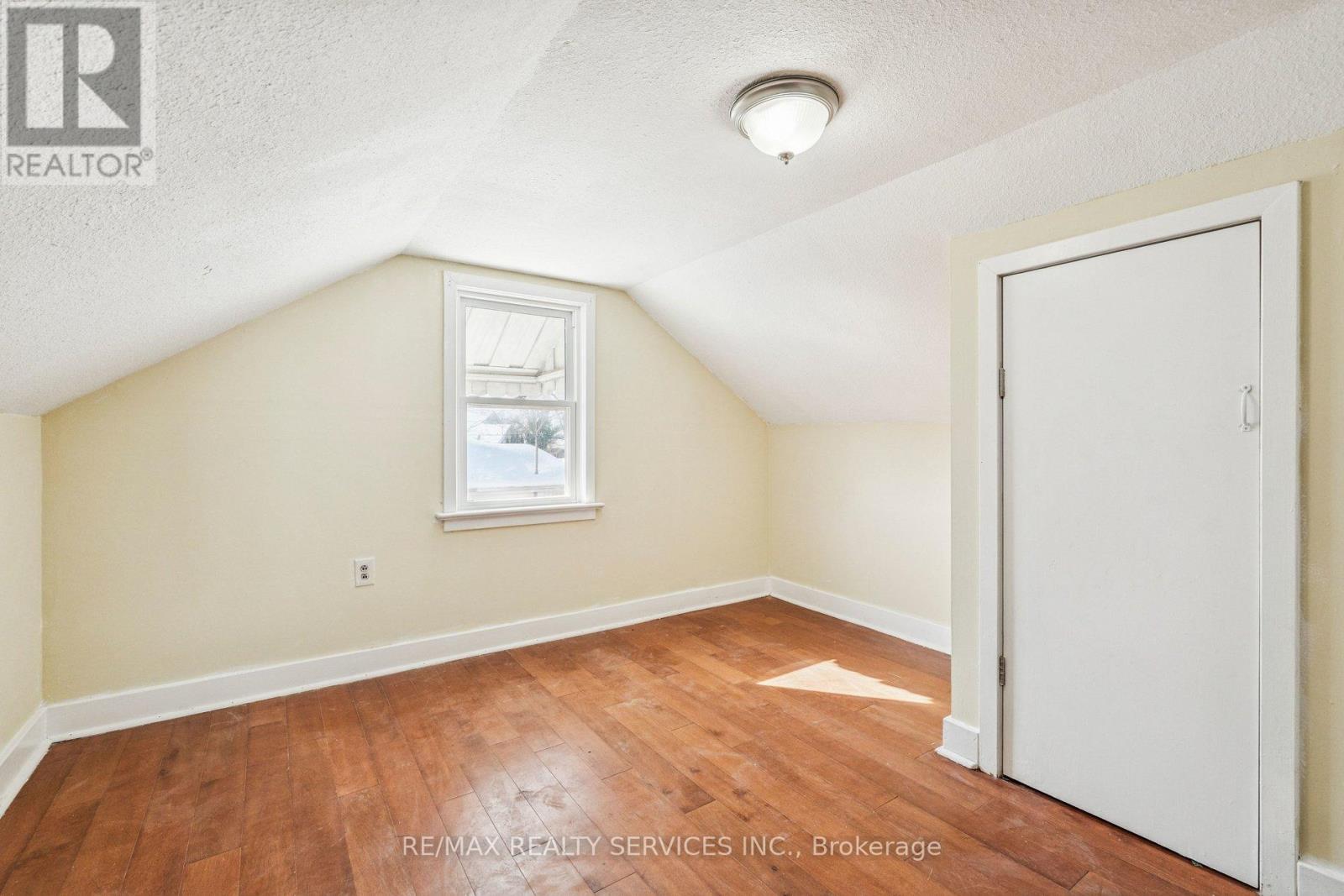 4120 Wellington Street, Niagara Falls, Ontario  L2G 6L7 - Photo 18 - X12761990