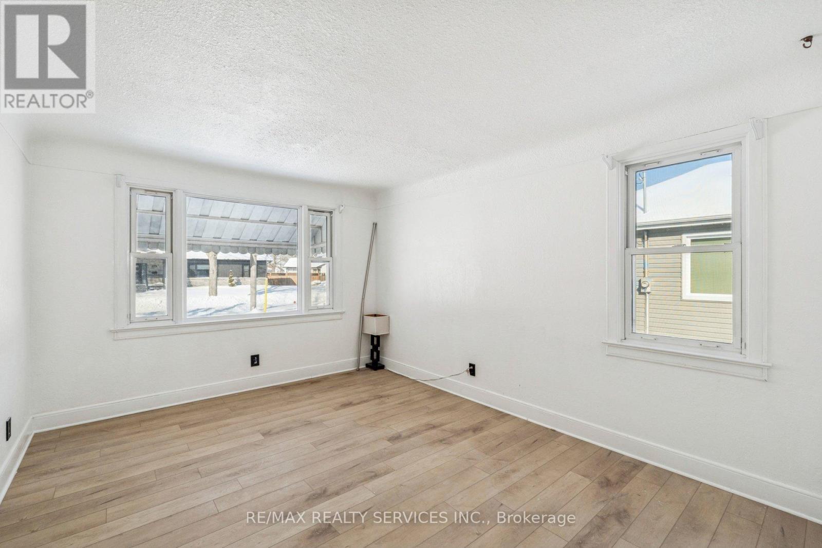 4120 Wellington Street, Niagara Falls, Ontario  L2G 6L7 - Photo 21 - X12761990