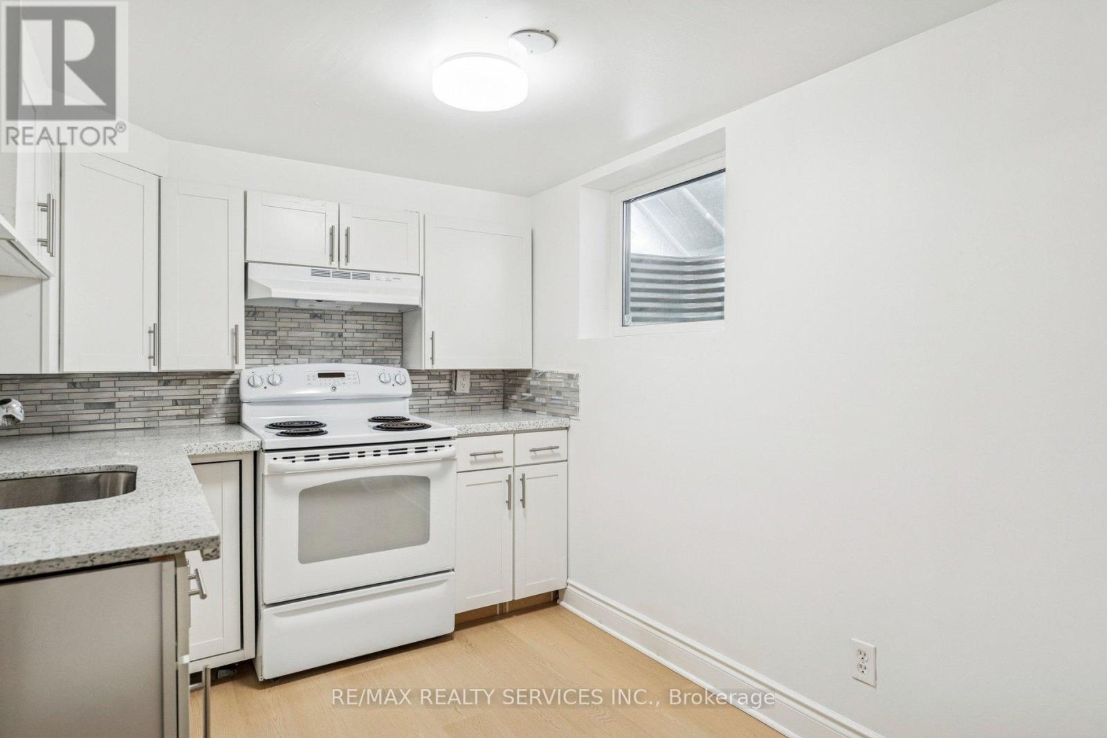 4120 Wellington Street, Niagara Falls, Ontario  L2G 6L7 - Photo 34 - X12761990