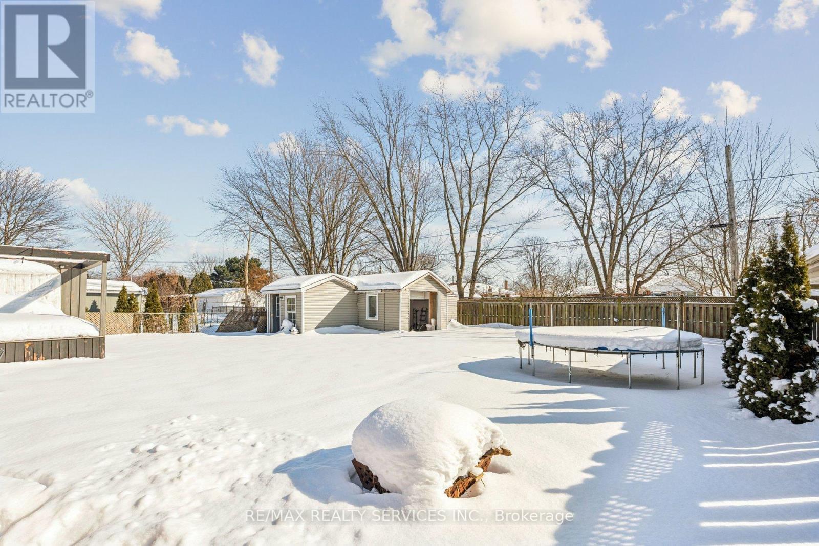 4120 Wellington Street, Niagara Falls, Ontario  L2G 6L7 - Photo 39 - X12761990