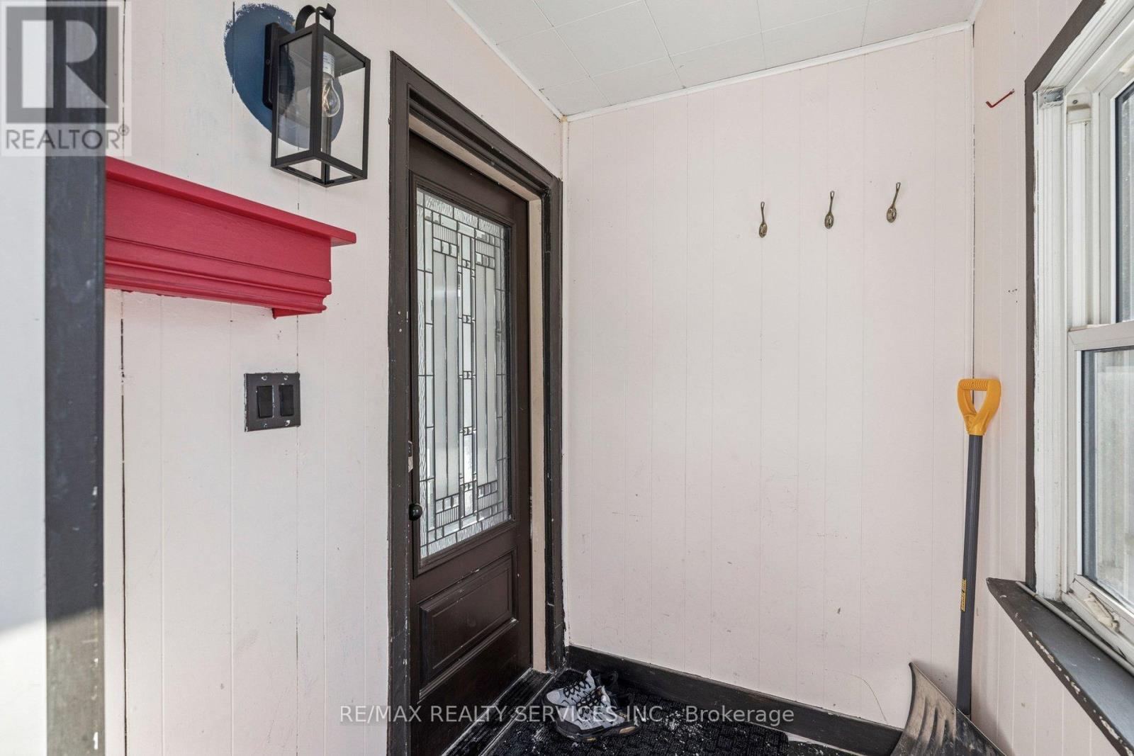 4120 Wellington Street, Niagara Falls, Ontario  L2G 6L7 - Photo 5 - X12761990