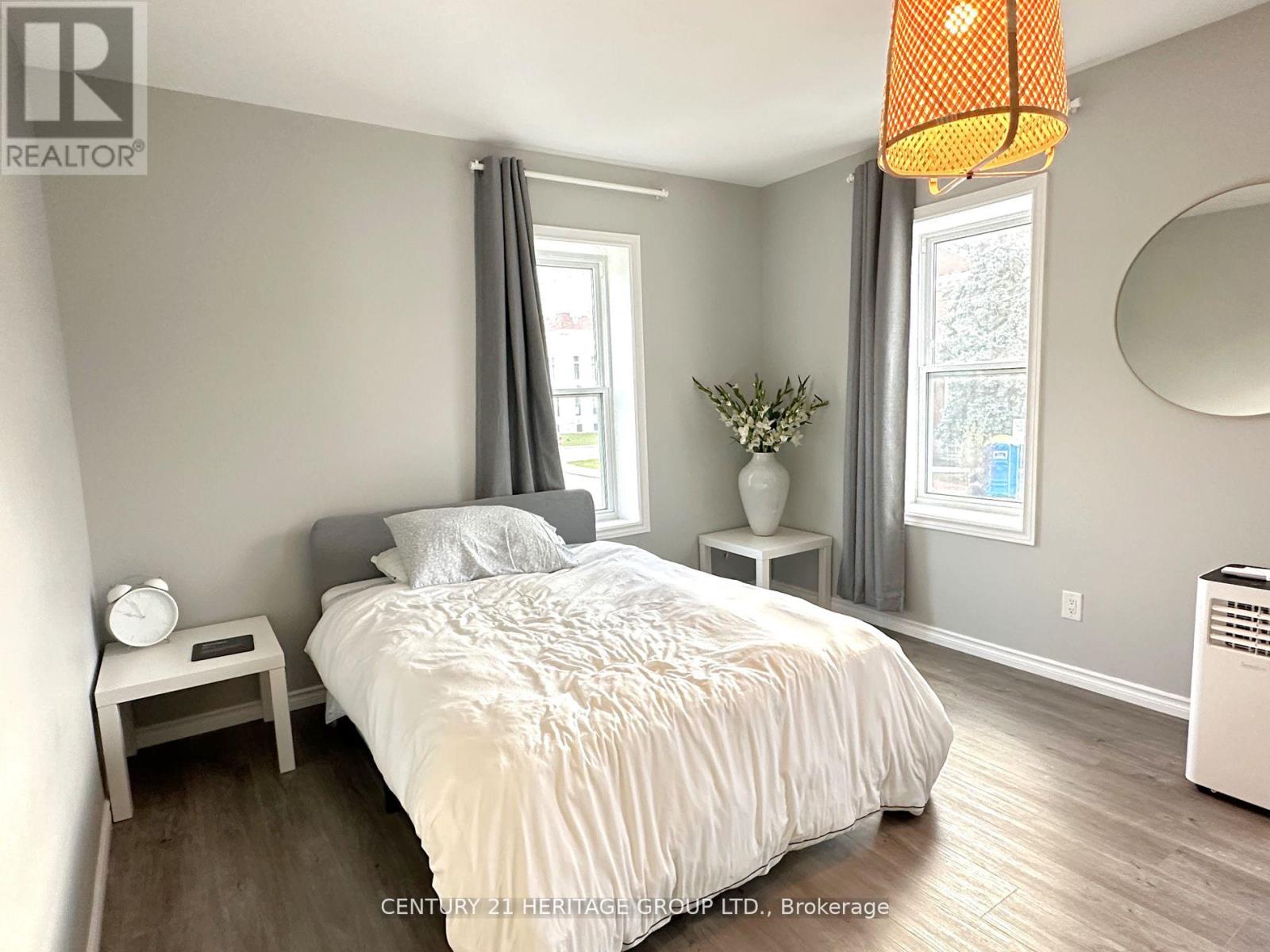 5002 Victoria Avenue, Niagara Falls, Ontario  L2E 4C8 - Photo 36 - X12762064