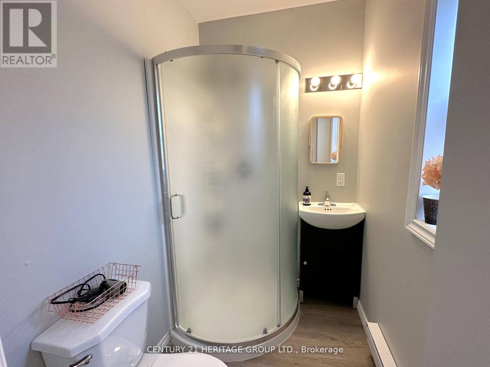 5002 Victoria Avenue, Niagara Falls, Ontario  L2E 4C8 - Photo 40 - X12762064