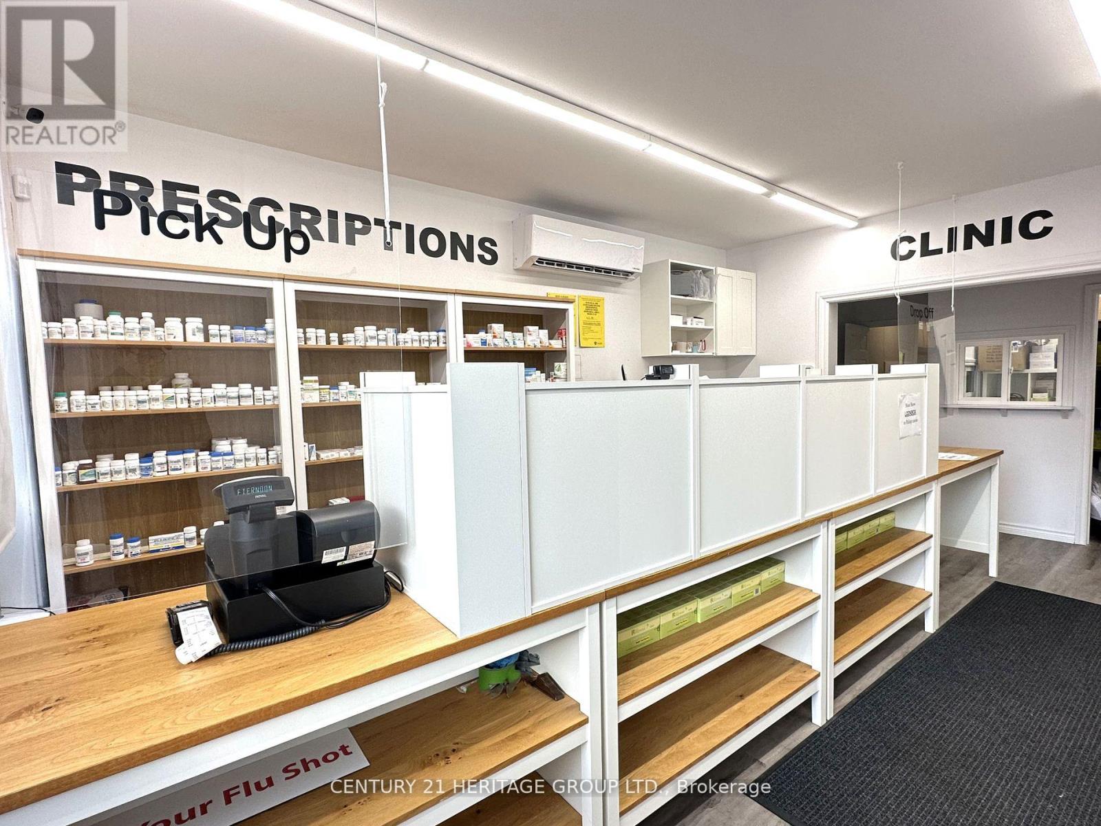 5002 Victoria Avenue, Niagara Falls, Ontario  L2E 4C8 - Photo 9 - X12762064