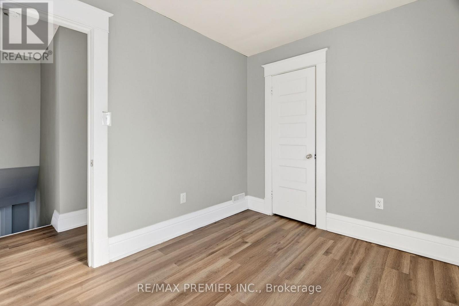 4848 Second Avenue, Niagara Falls, Ontario  L2E 4J1 - Photo 19 - X12762094