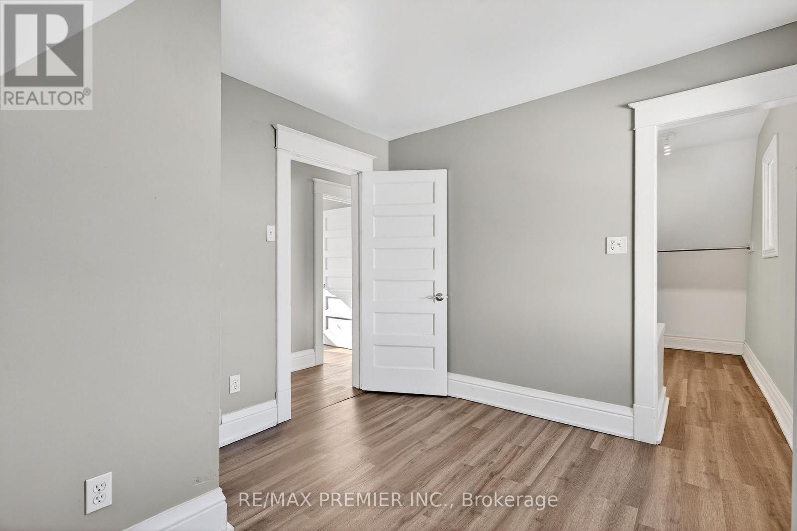 4848 Second Avenue, Niagara Falls, Ontario  L2E 4J1 - Photo 21 - X12762094